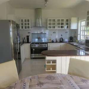 https://tropical-garden-self-catering.maheislandhotels.com