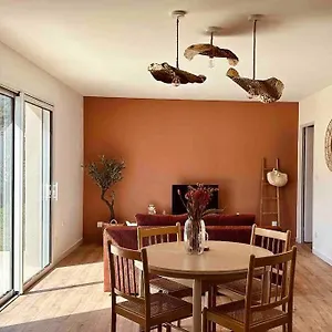 Maisonnette Avec Vue Montagne Et Jardin Gerde