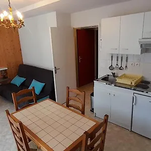 https://studio-23m-les-hermines-n41.hotels-rhonealpes.com